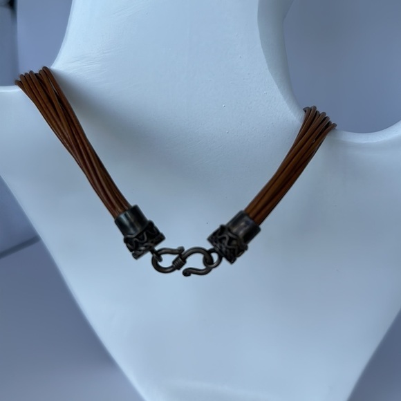 Ammonite Fossil Necklace - Picture 3 of 4